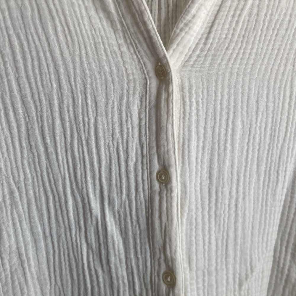 Universal Thread Cream Textured Coverup - image 7